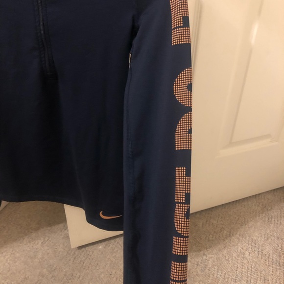 Navy nike workout fleece - Picture 2 of 3